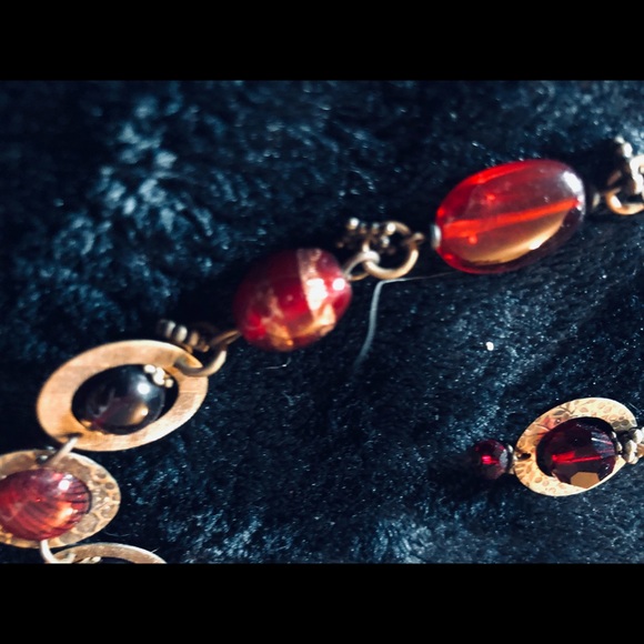 🤶🎁Stunning Handcrafted Artisan Burgundy original Necklace and Earring Set - Picture 9 of 10